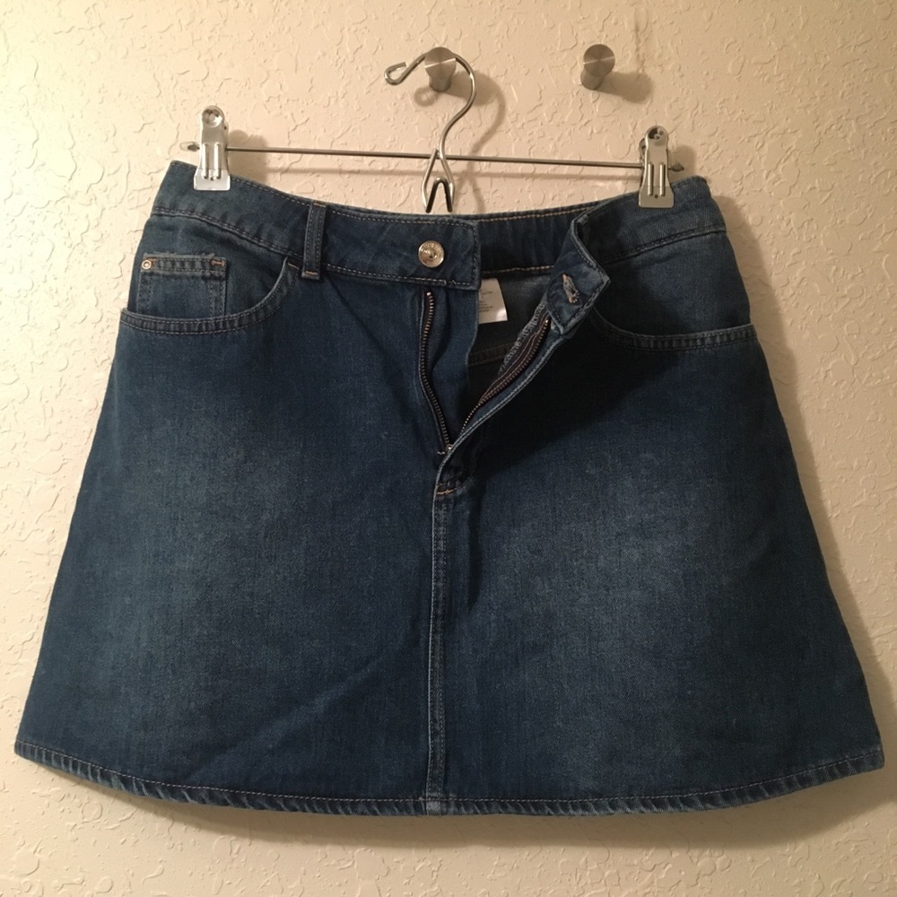 Cute mini jean skirt